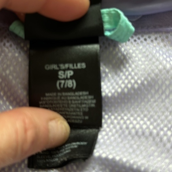 girls size S 7/8 North Face raincoat - Picture 6 of 8